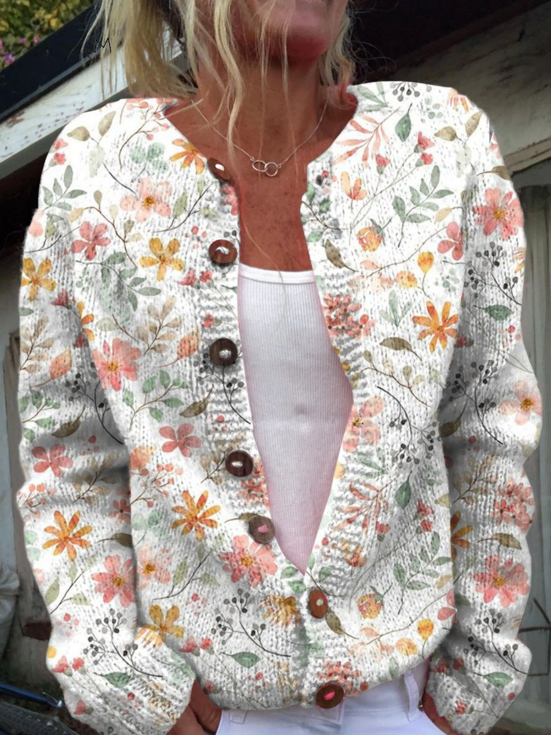 Damen Strickjacke mit Blütenmuster, weit geschnitten