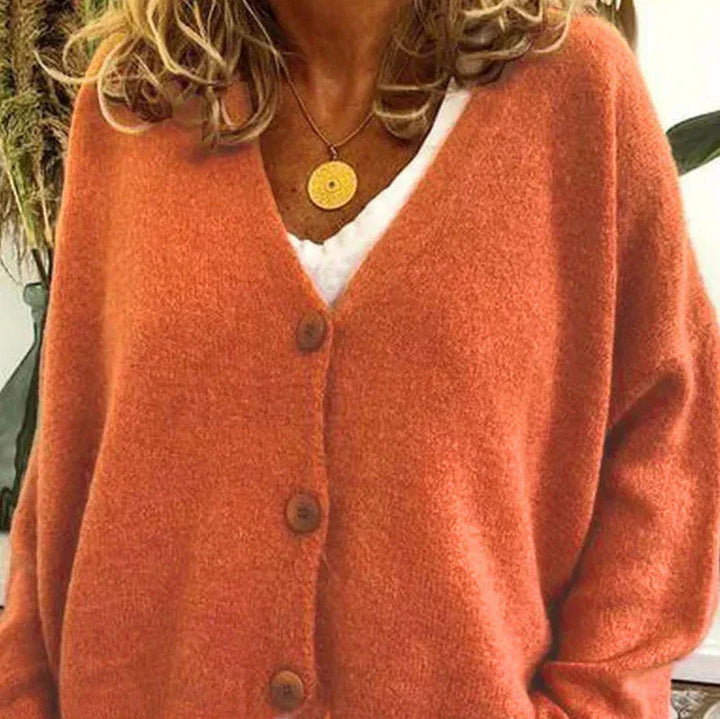 Damen Strickjacke mit femininem V-Ausschnitt in Orange