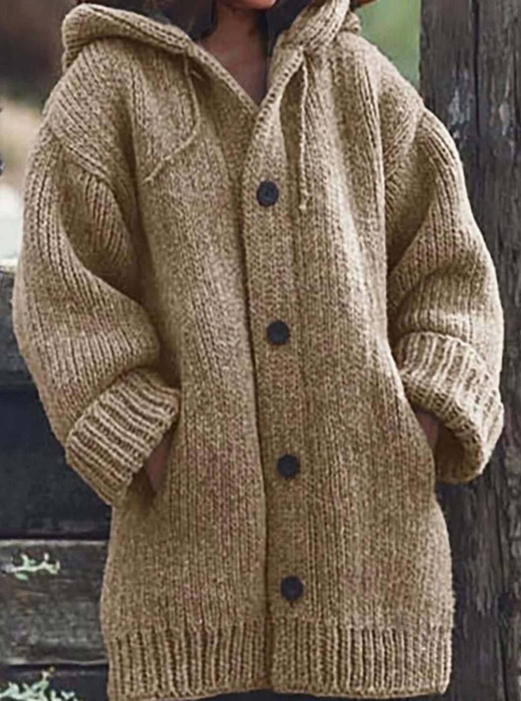 Damen Strickjacke mit Kapuze in Chunky-Knit in Khaki