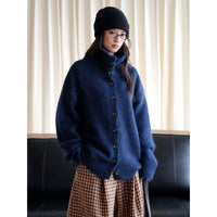Helena | Damen Strickjacke mit Stehkragen in Bouclé-Optik