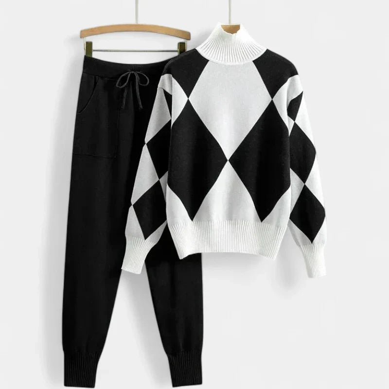 Damen Strickjacke Rollkragen Set für den Winter in Schwarz