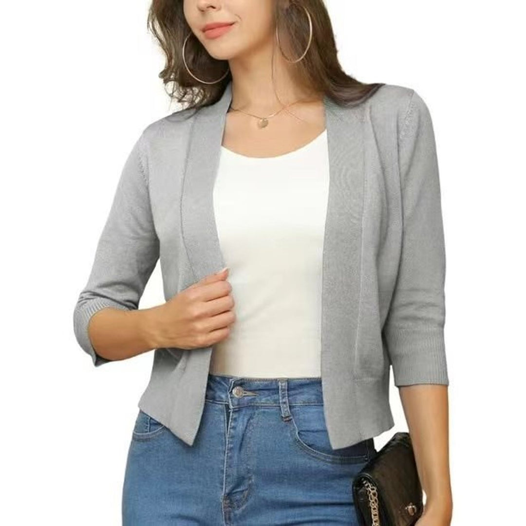 Damen Strickjacke zum Überziehen mit 3/4 Ärmeln in Silberfarben
