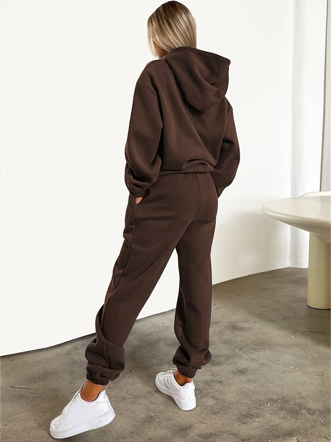 Damen Strickjacken-Set mit weicher Jogginghose in Braun