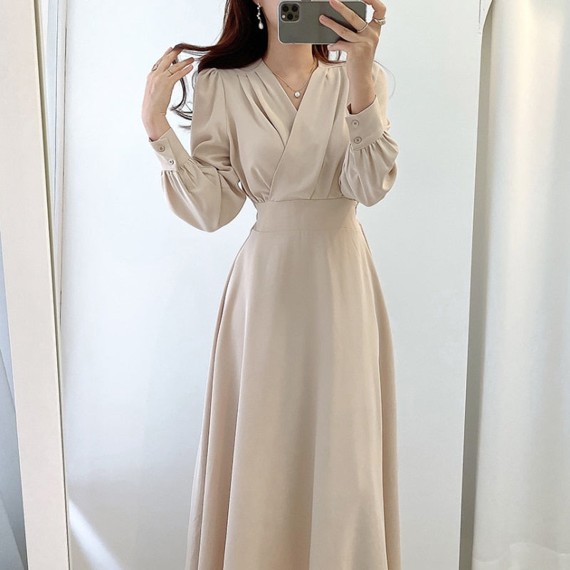 Damen Strickkleid Festlich V-Ausschnitt Puff-Ärmel Herbst in Aprikose
