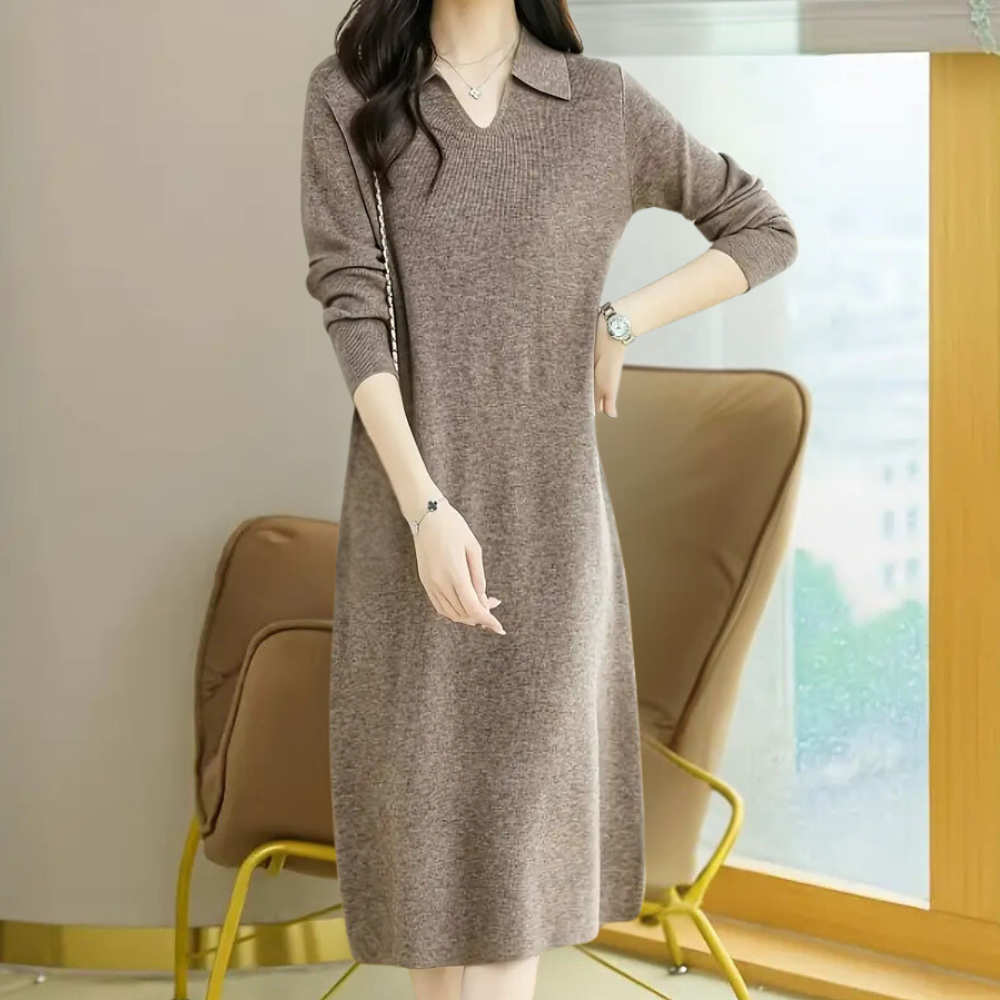 Damen Strickkleid Midi mit figurbetonter Passform in Khaki
