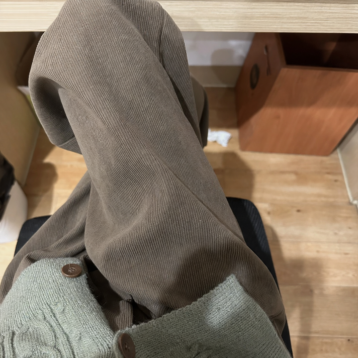 Damen Weite Cordhose mit hoher Taille in Hellkaffee Regular
