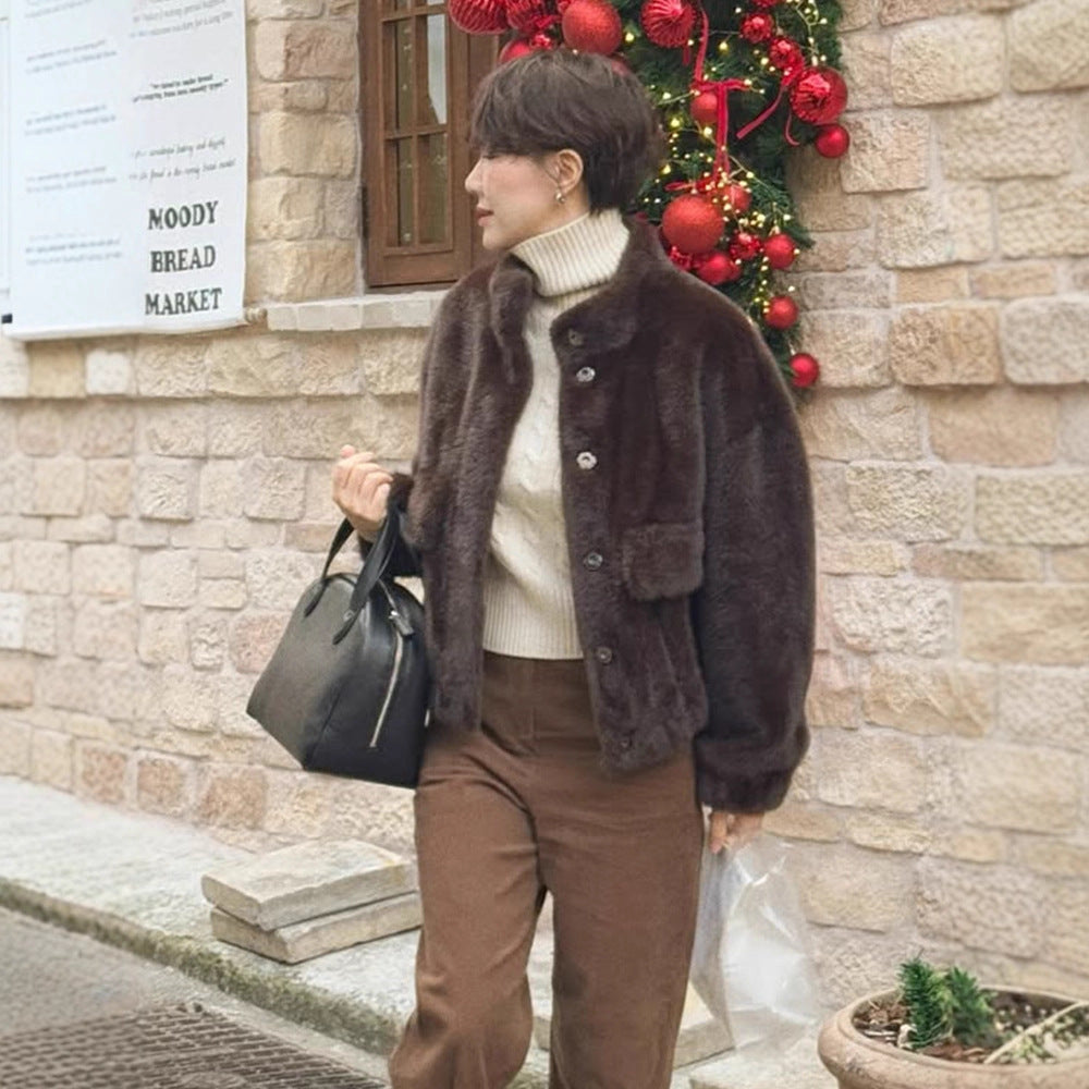 Damen Winterjacke aus Teddy-Kunstfell im Boxy-Schnitt (2)