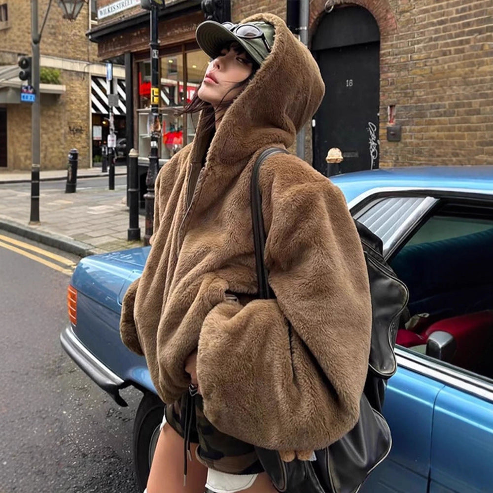 Damen Winterjacke aus Teddy-Kunstpelz mit Kapuze