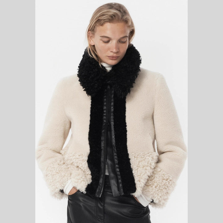 Damen Winterjacke im Blouson-Schnitt mit Kunstfellkragen (4)