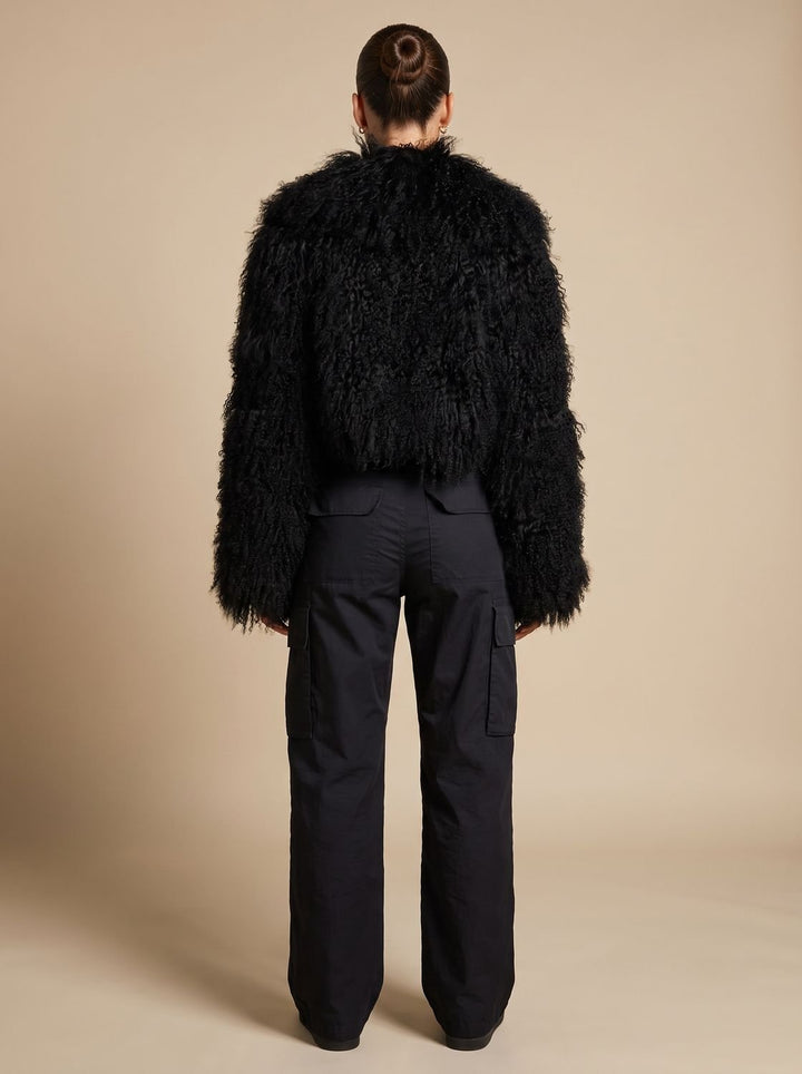 Damen Winterjacke im Teddy-Stil Cropped (3)