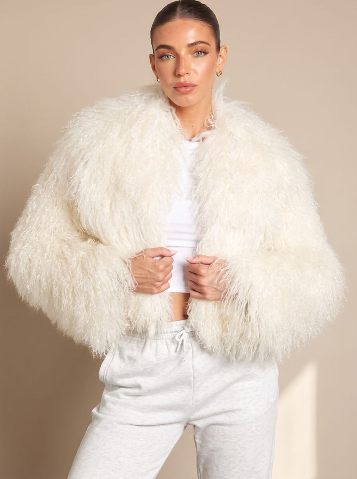 Damen Winterjacke im Teddy-Stil Cropped in Weiß