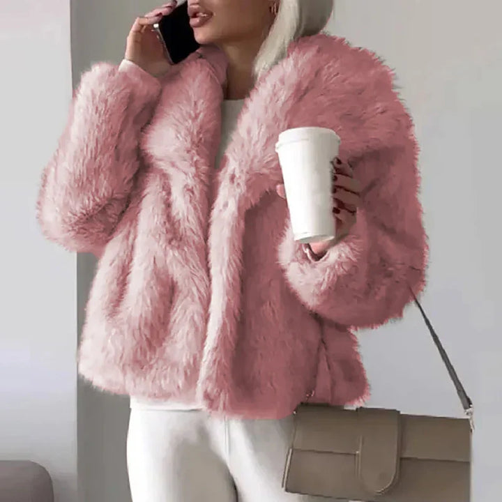 Damen Winterjacke Kurzform mit Weicher Felloptik in Rosa
