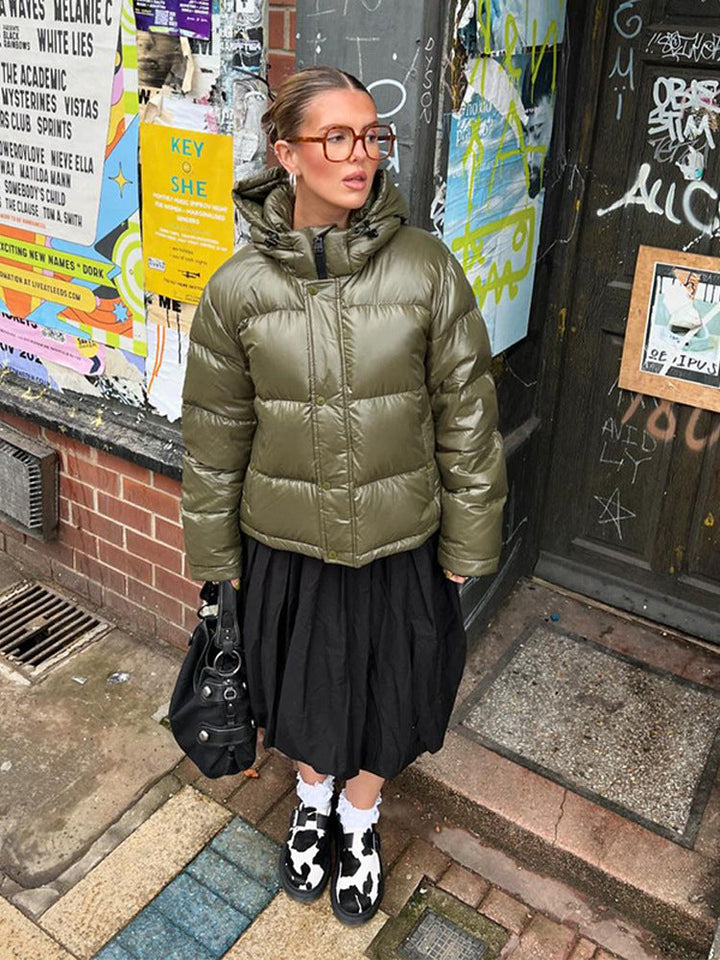 Damen Winterjacke mit Kapuze im Boxy-Stil in Grün