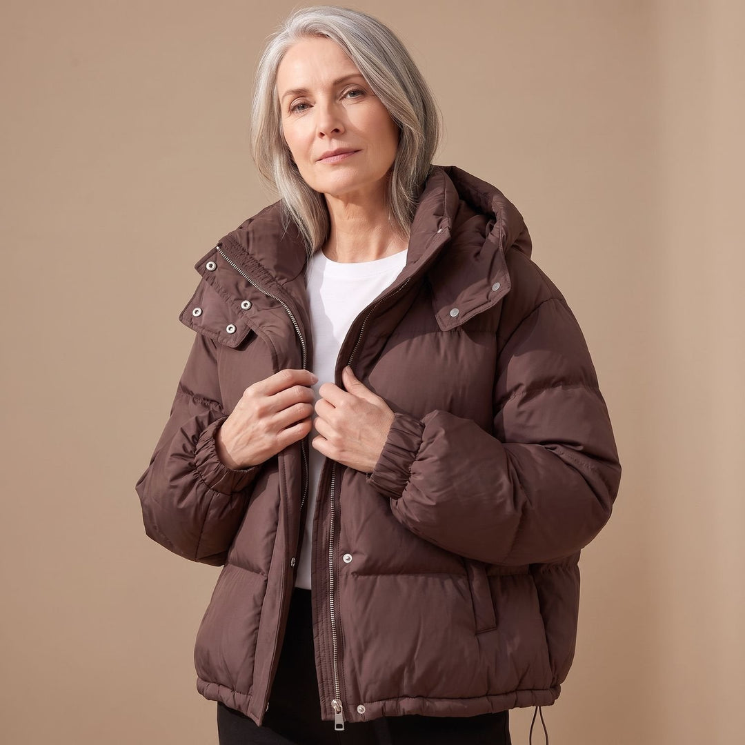 Damen Winterjacke mit Kapuze und Reißverschluss (11)