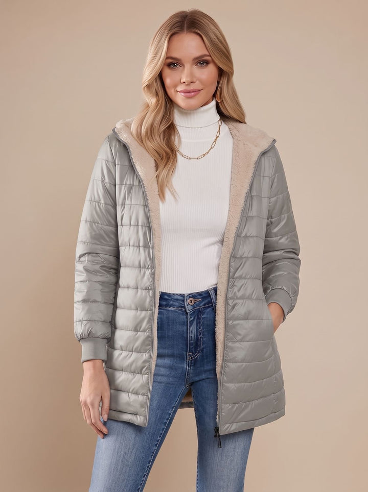Damen Winterjacke mit Teddy-Futter und Kapuze in Grau