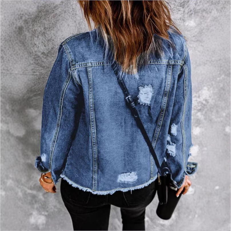 Damen Winterjacke mit Used-Look und Destroyed-Details (2)