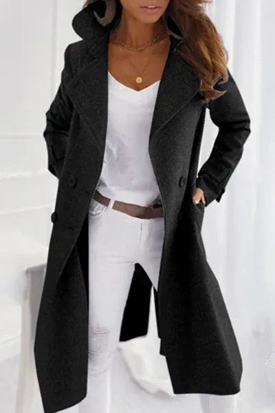 Damen Wintermantel aus warmer Wolle in Schwarz