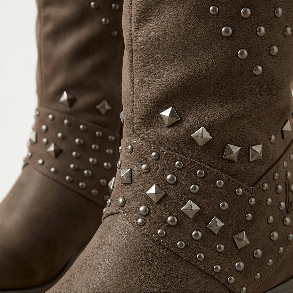 Damen Winterstiefel im Western-Stil mit Nieten (3)