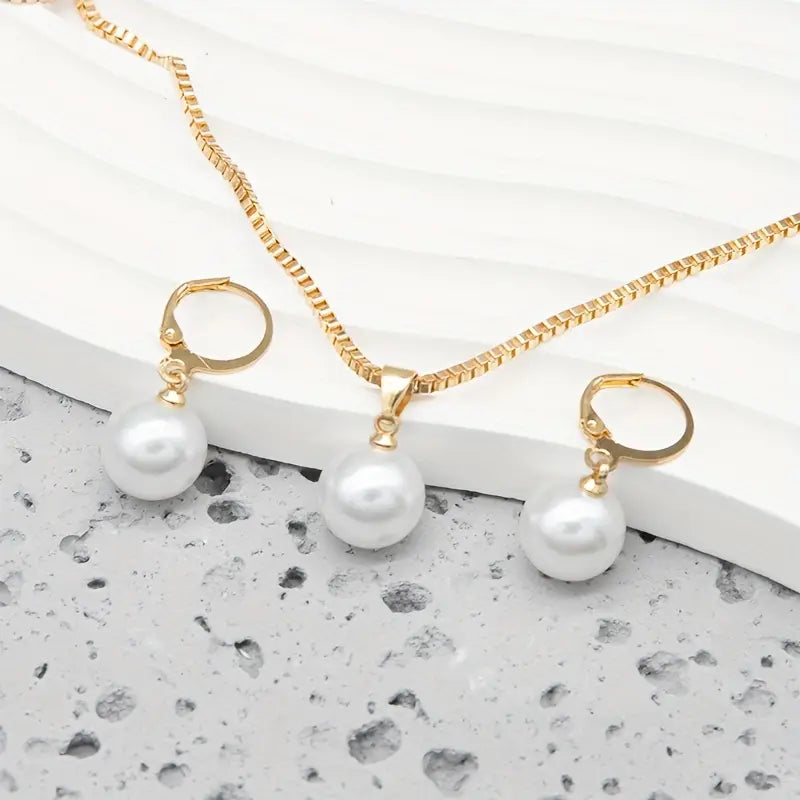 Elegantes goldenes Grace-Perlenschmuckset