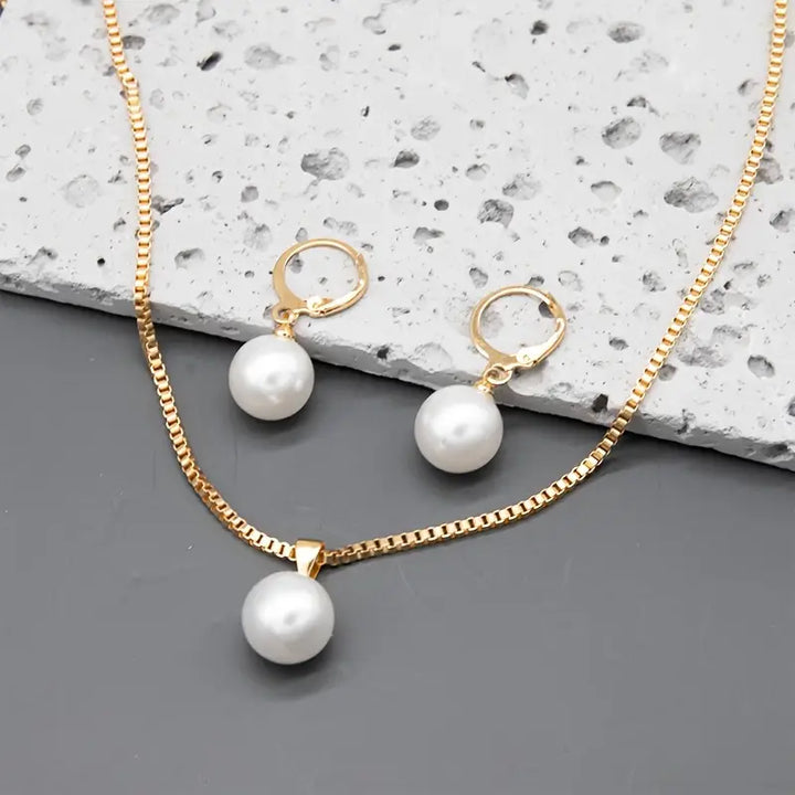 Elegantes goldenes Grace-Perlenschmuckset