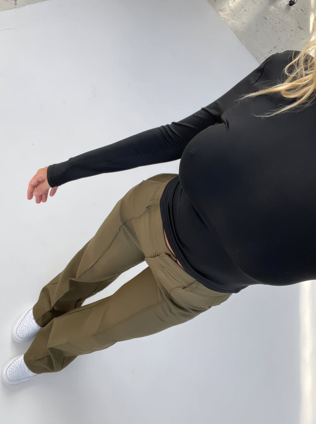 Elegante Damen Hose mit hoher Taille in Grün 2