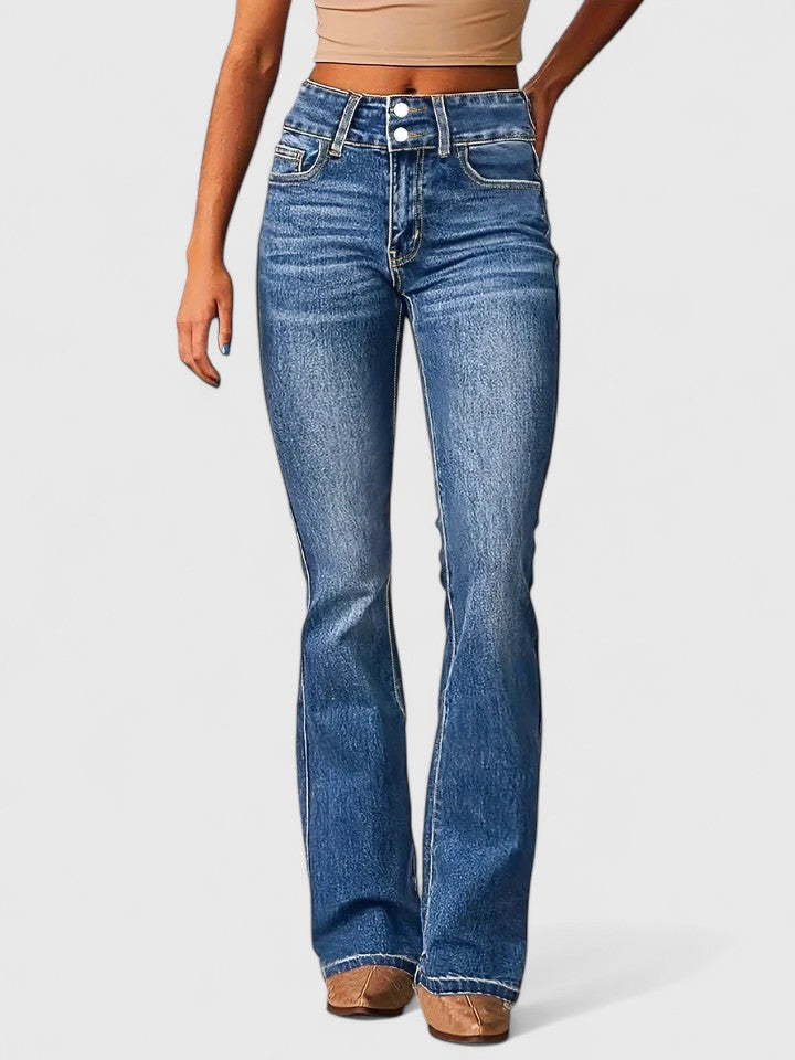 Elegante Damen Jeans mit Schlag für Herbst in Ocean Blue