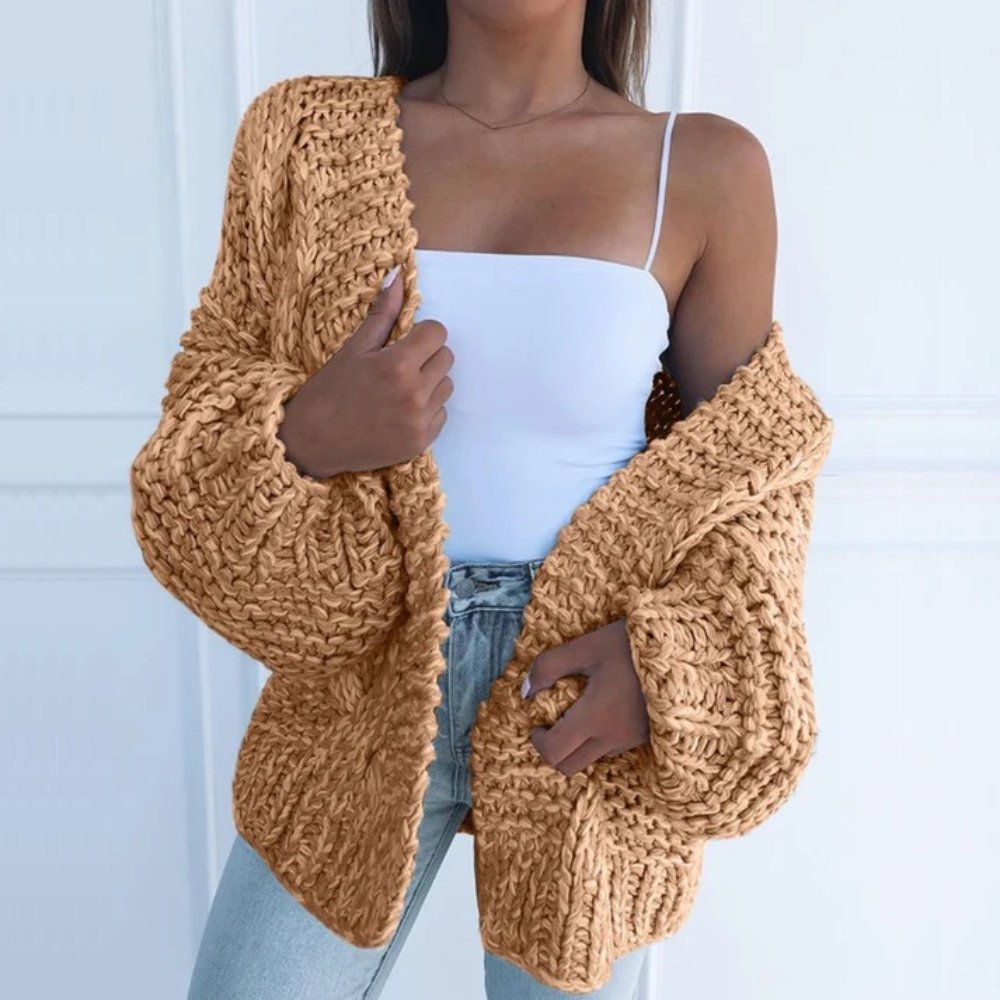 Elegante Damen Strickjacke aus grober Wolle (6)