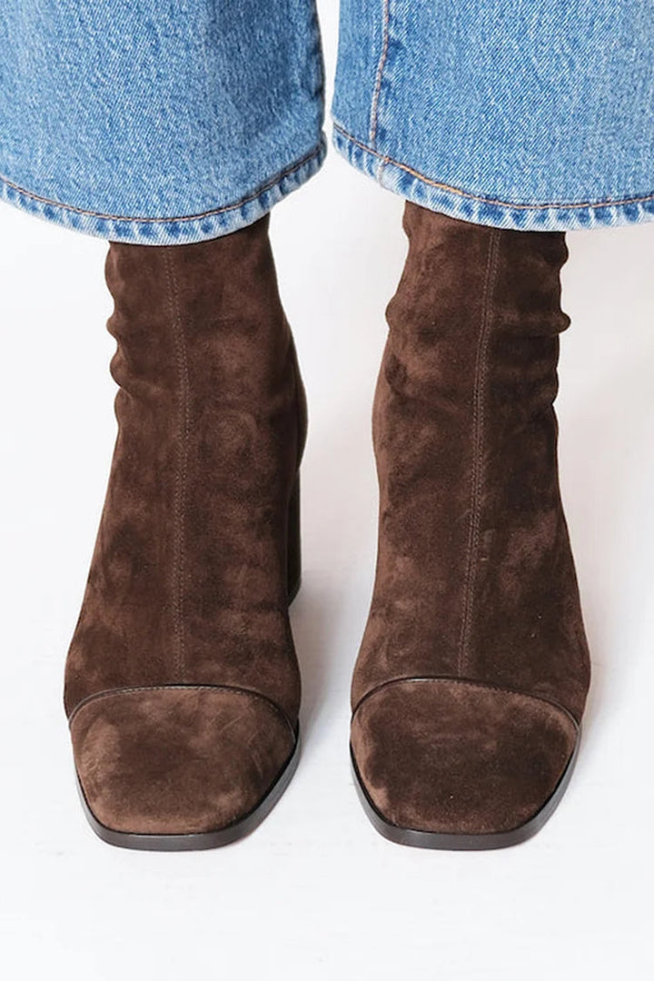 Elegante Wildleder Stiefeletten für Damen (2)