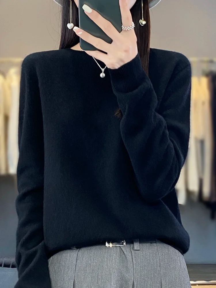 Eleganter Damen Strickpullover mit Rundhals in Schwarz