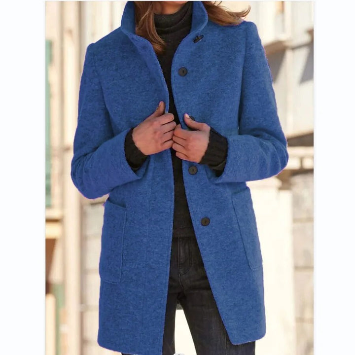Eleganter Damen Wintermantel im klassischen Wollstil in Dunkelblau