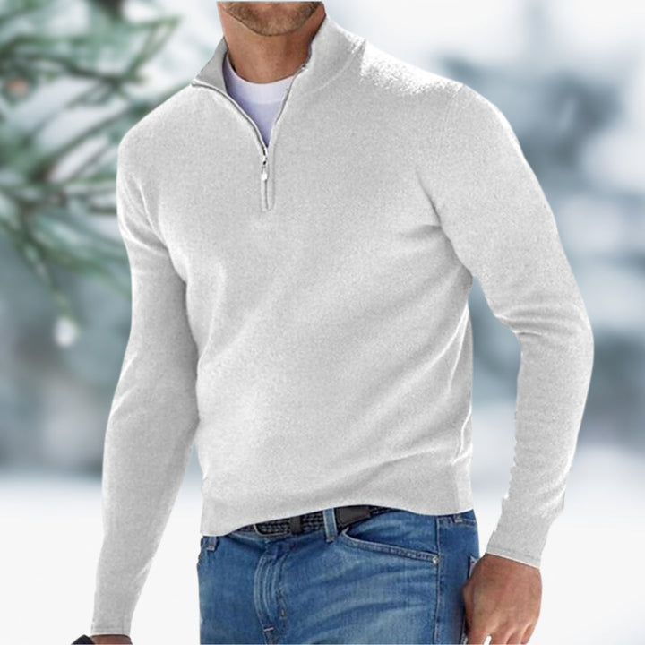 Eleganter Herren-Pullover aus Feinstrick zum Schichten in Weiß