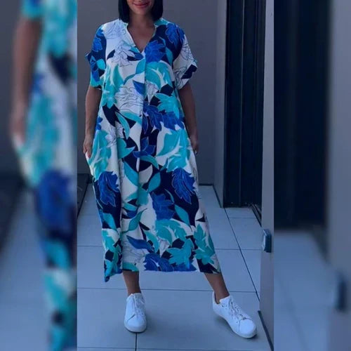 Elegantes Blüten-Sommerkleid in Blau
