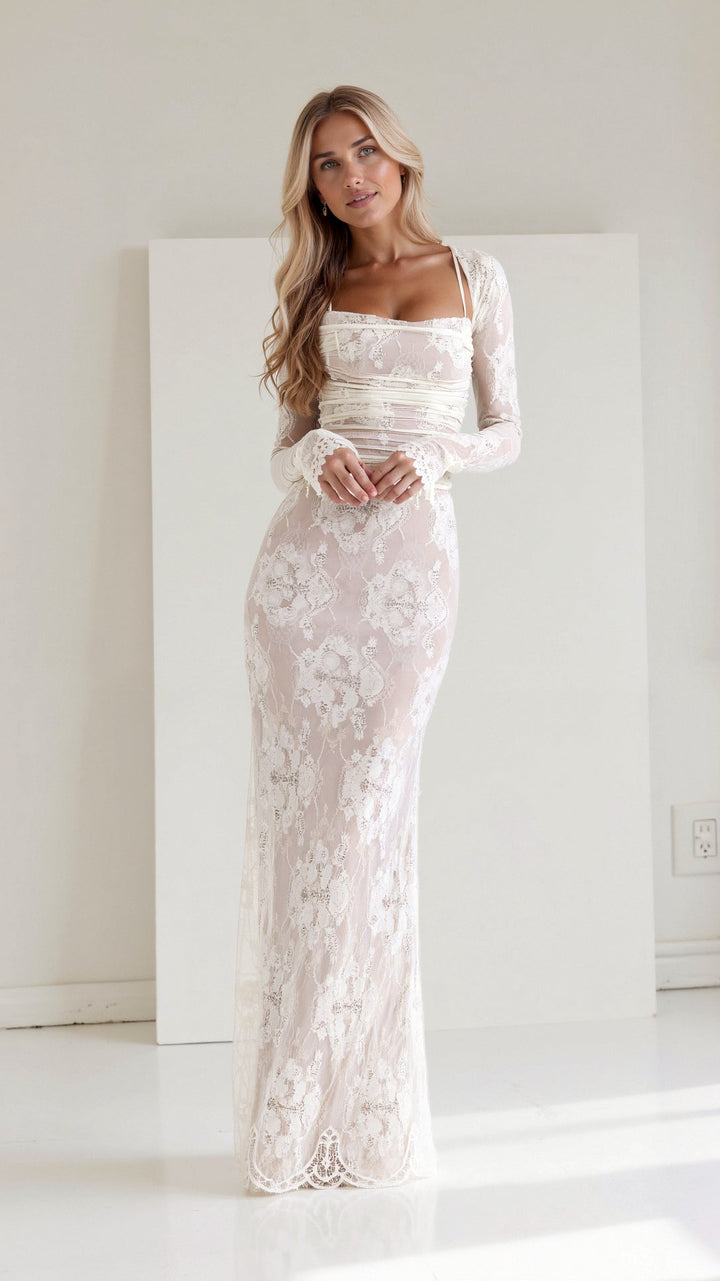Elegantes Damen Maxikleid für Hochzeitsgäste mit feiner Spitze