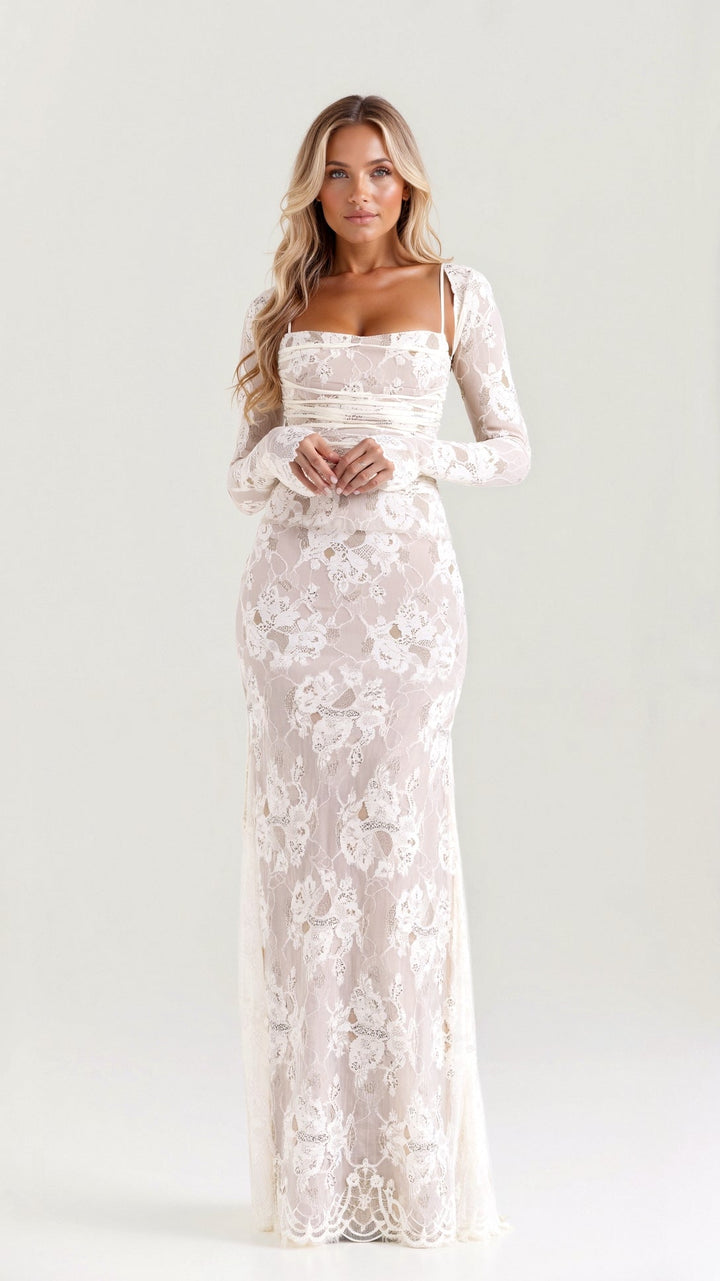 Elegantes Damen Maxikleid für Hochzeitsgäste mit feiner Spitze in Biały