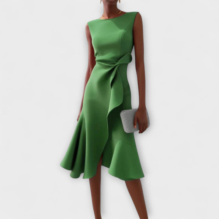 Elegantes Hochzeitsgastkleid für den Herbst in Grün