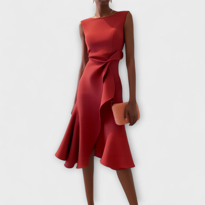 Elegantes Hochzeitsgastkleid für den Herbst in Rot