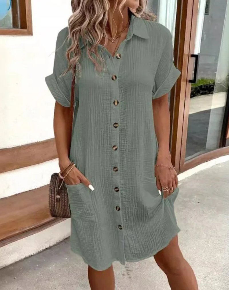 Elegantes Kleid aus Baumwollgaze für den Sommer in Grün