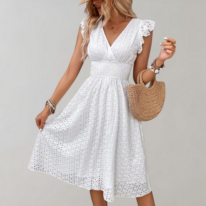 Elegantes weißes Sommerkleid