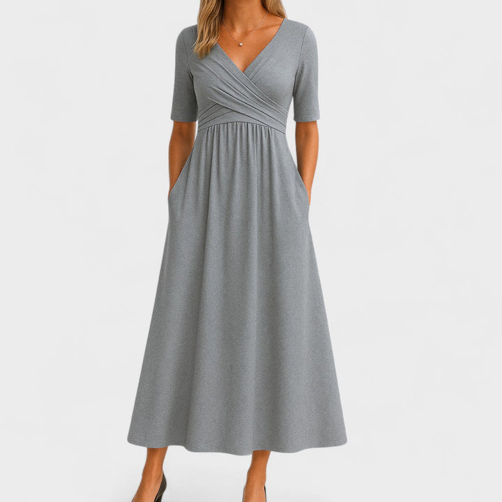 Elegantes Wickelmidikleid für den Alltag in Grau