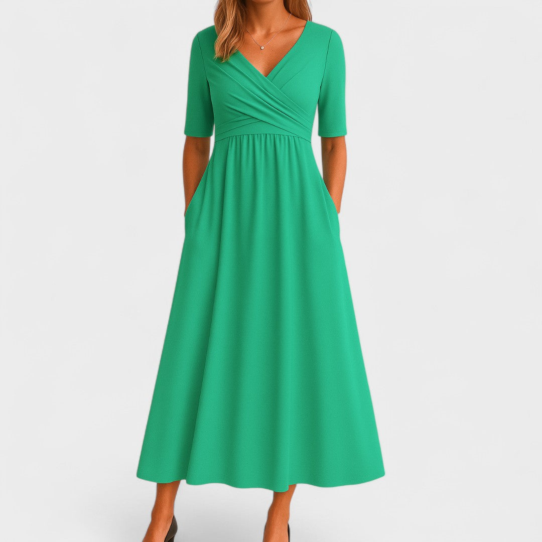 Elegantes Wickelmidikleid für den Alltag in Grün