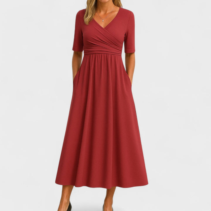 Elegantes Wickelmidikleid für den Alltag in Rot