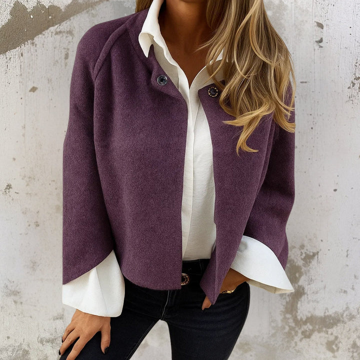Federleichte Kurzjacke in Lila