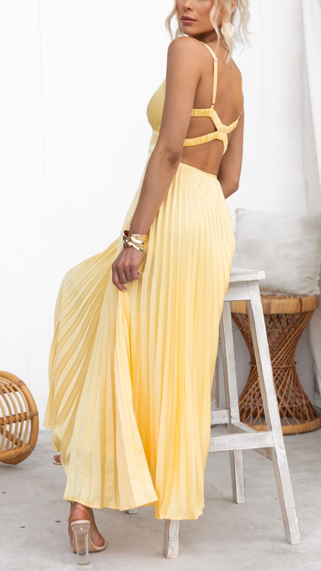 Festliches Damen Maxikleid in Gelb Plissiert (4)