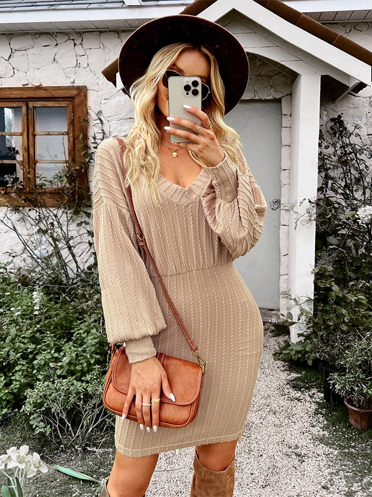 Festliches Strickkleid für elegante Damen (4)