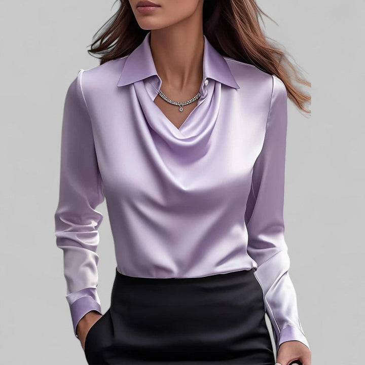 Fließende Damen Satinbluse für elegante Anlässe in Lila