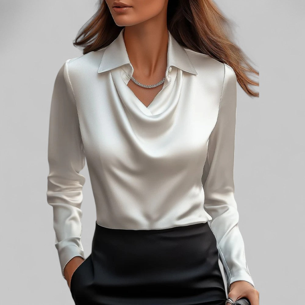 Fließende Damen Satinbluse für elegante Anlässe in Weiß
