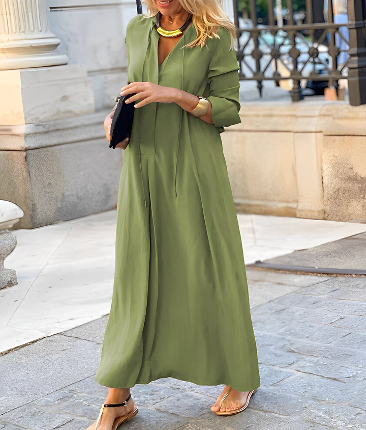 Fließendes Maxikleid für Herbsthochzeitsgäste in Grün