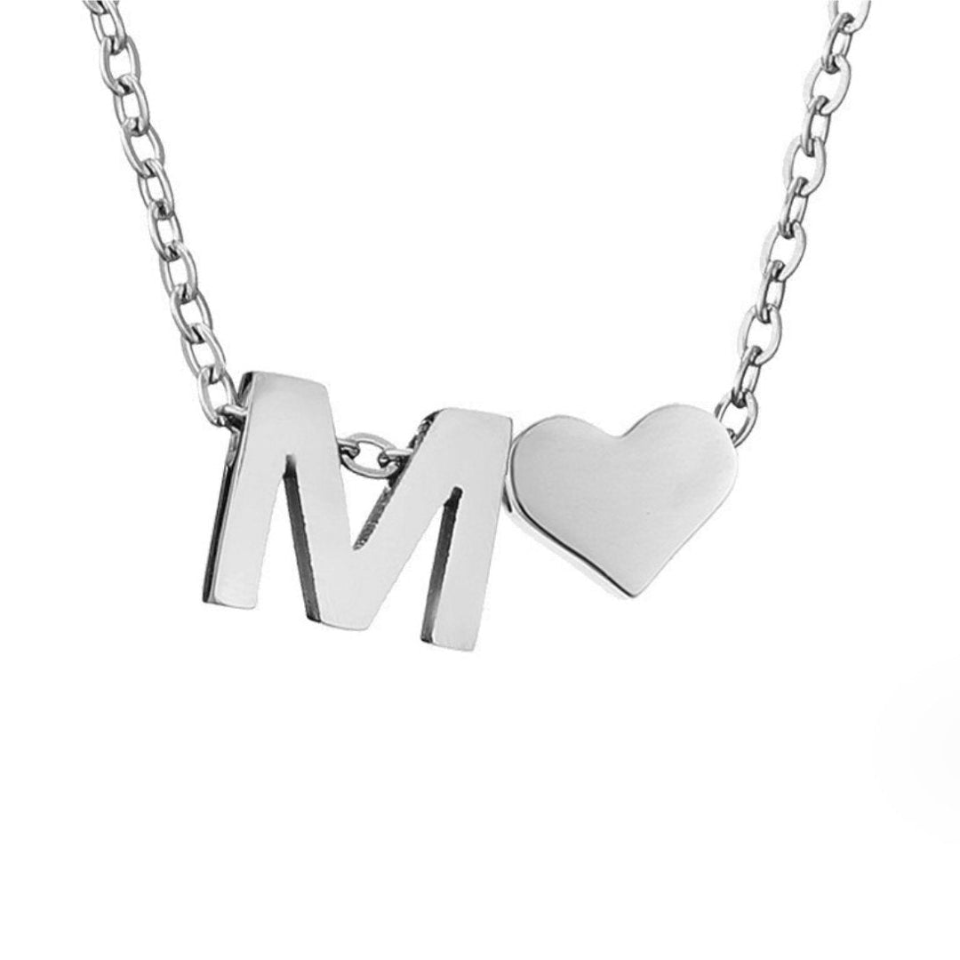Zeitlose Initialen Halskette mit Herz Charm