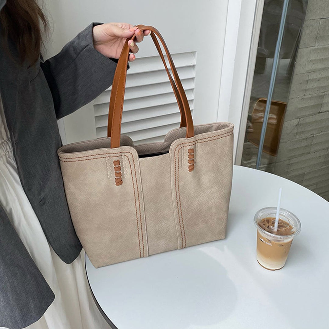 Geräumige Kunstleder Laptoptasche für Damen (4)