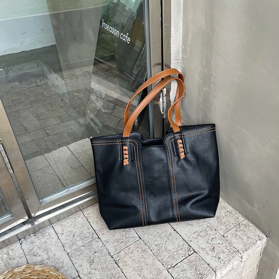 Geräumige Kunstleder Laptoptasche für Damen in Schwarz